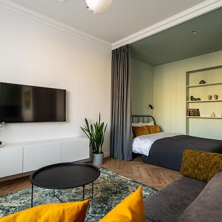 Cozy Apartment In Kaunas Center Exterior photo